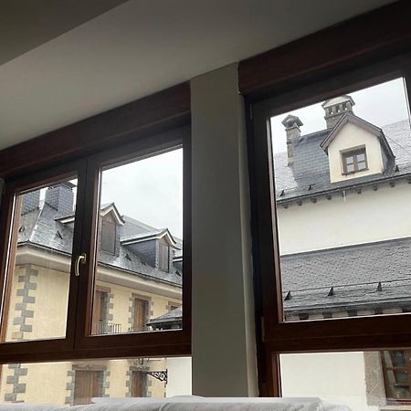 Biescas Suites Zewnętrze zdjęcie